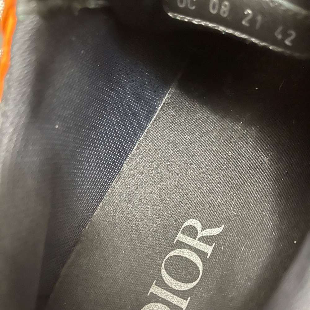 Men’s Dior M-B22 Sneakers, size 42